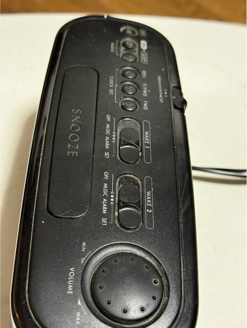 GE Model 7-4852B Alarm Clock-Green LED-AM/FM-2000-Corded/Batt Bkup- Working